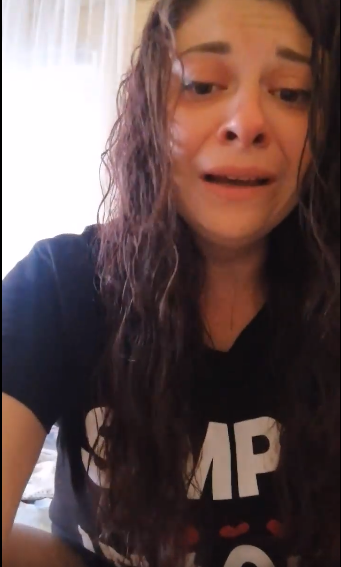 Сузанна написала вірш, присвячений Дімі, та записала його на відео