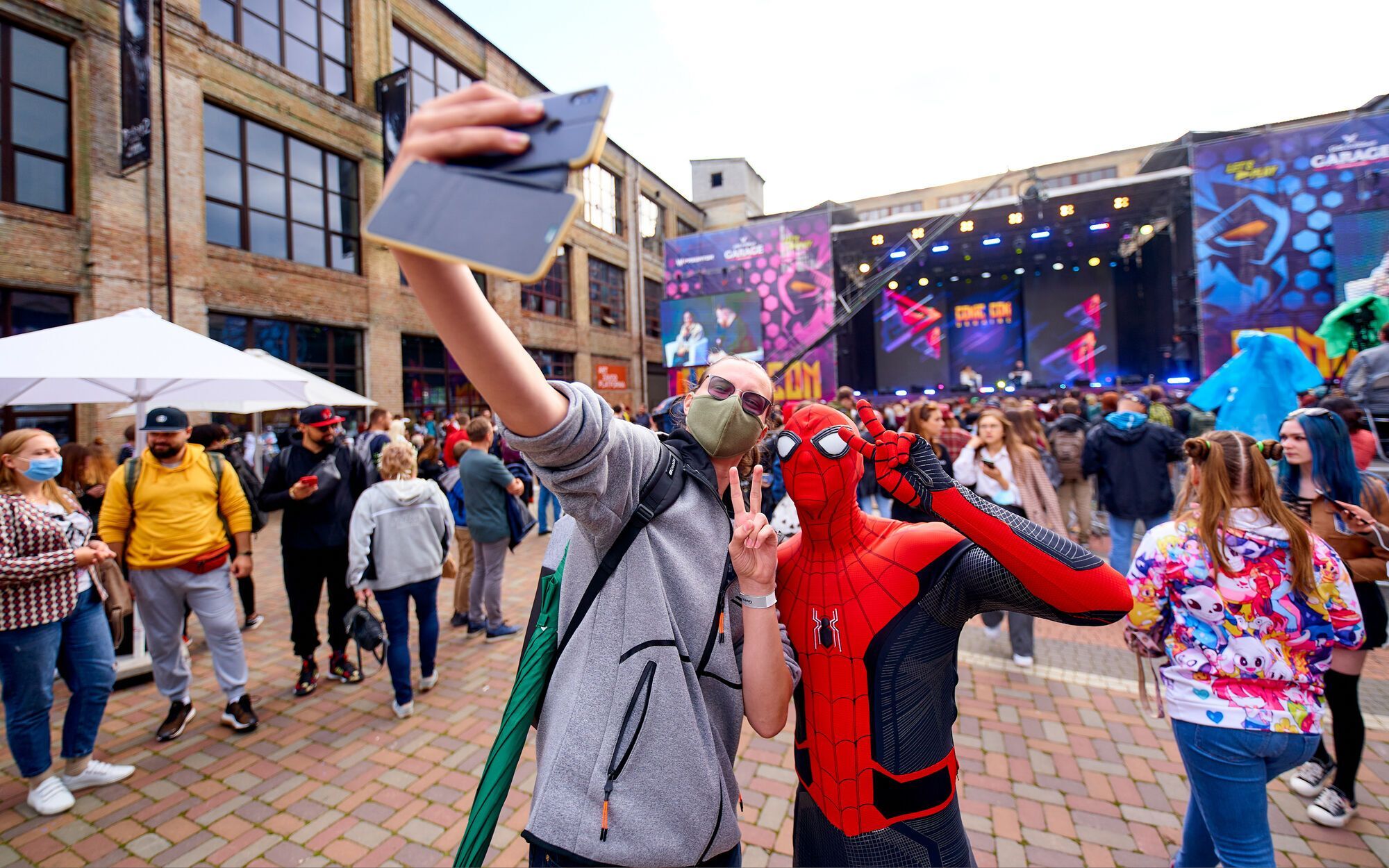 Человек-паук вышел на главную сцену