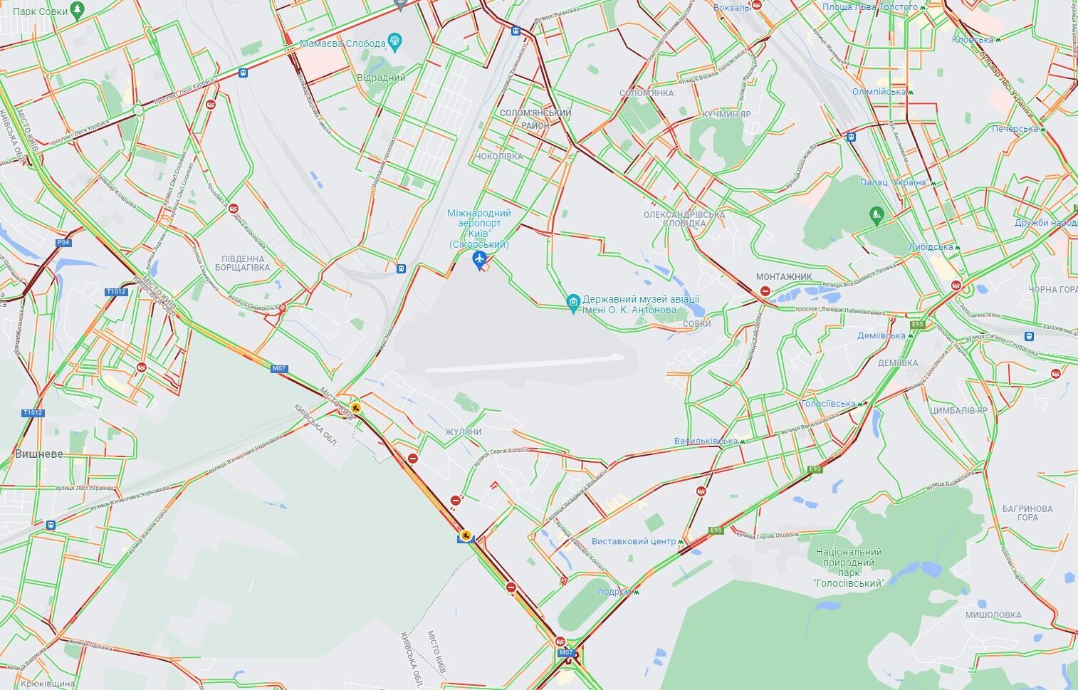 Проспекты Голосеевский, Лобановского и Кольцевая дорога.