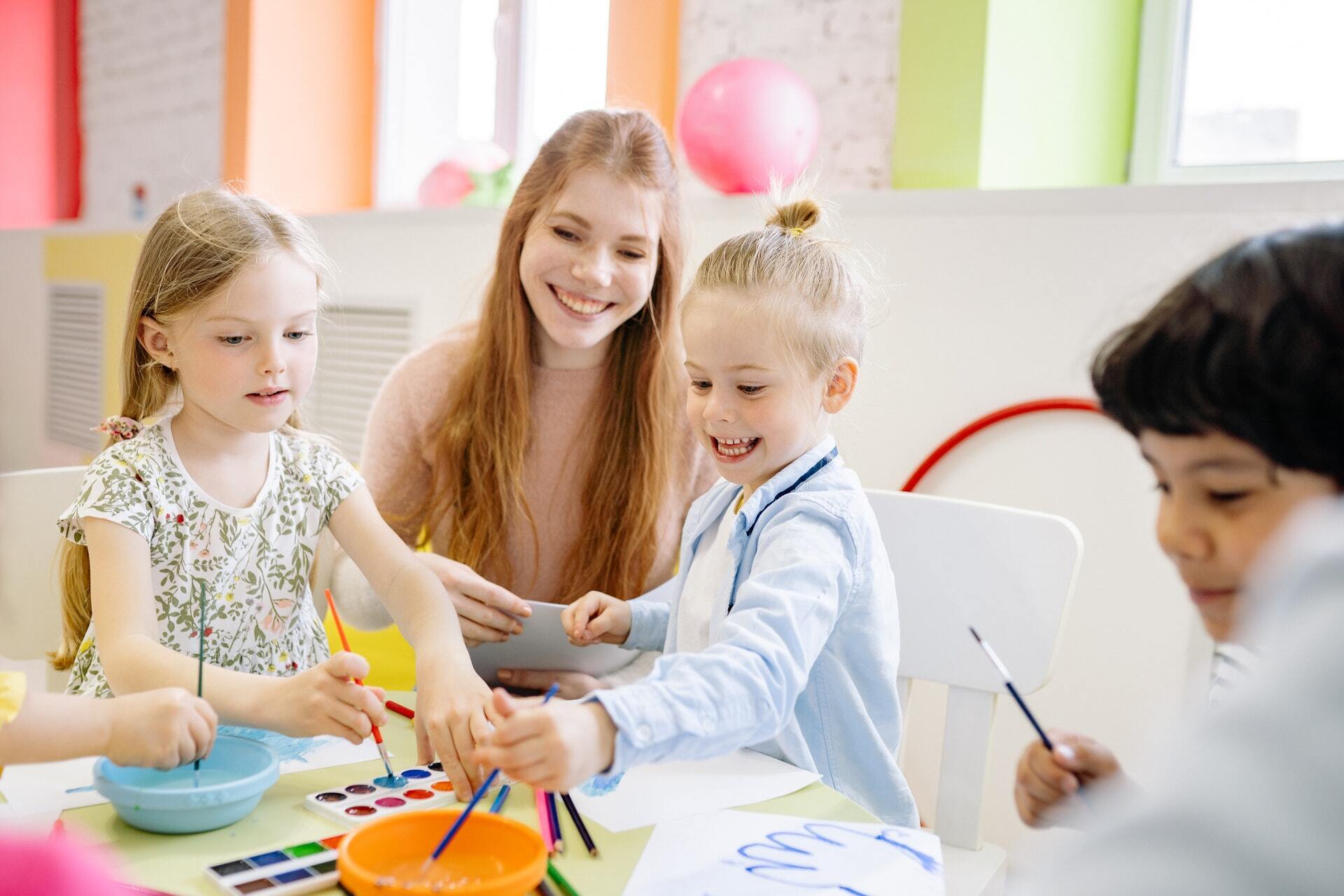 В День воспитателя в детских садах Украины проходят праздничные мероприятия