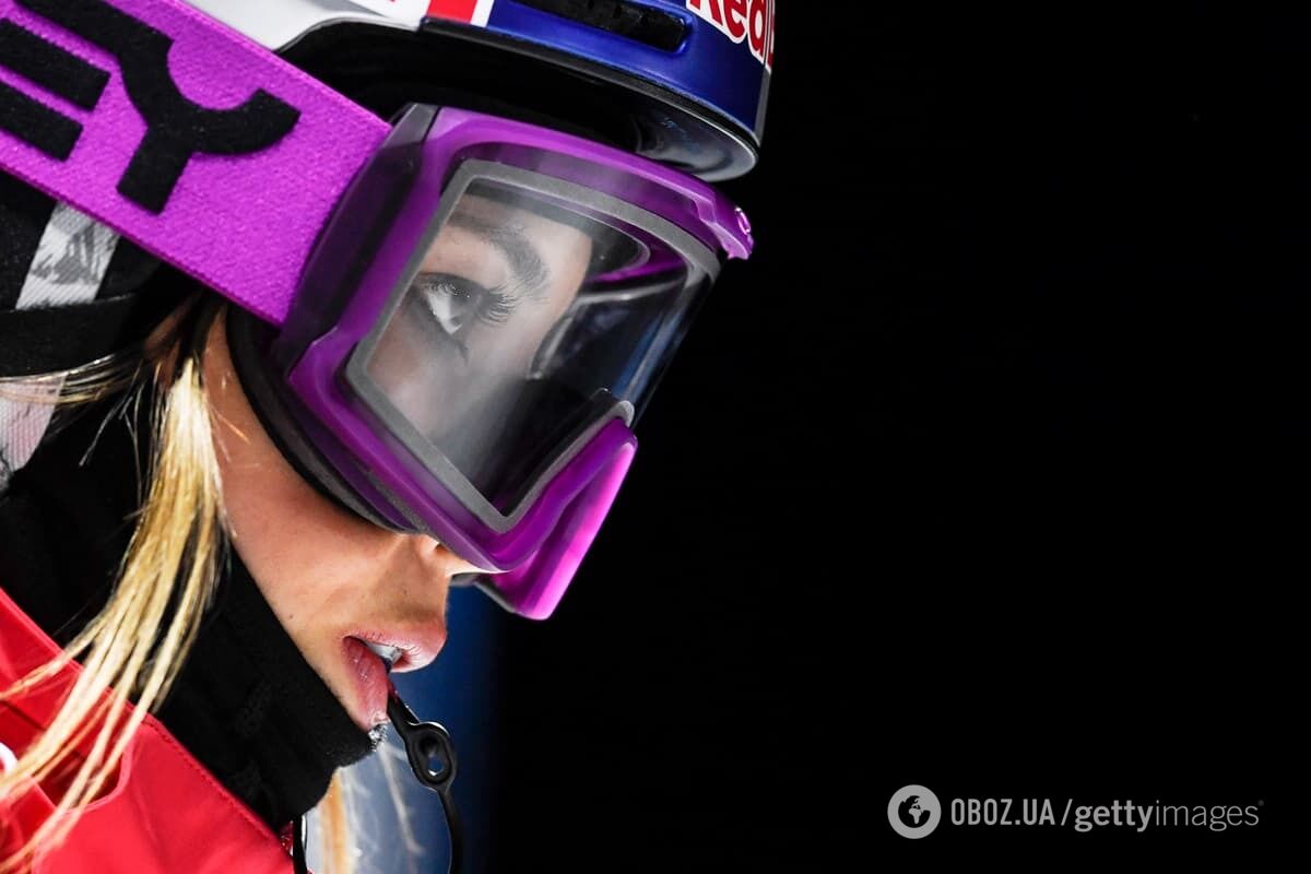 17-летняя Эйлин Гу выиграла золото X Games в женском лыжном суперпайпе 29 января.