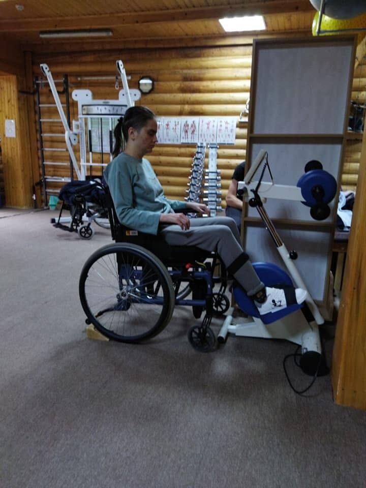 Юлия в реабилитационном центре.