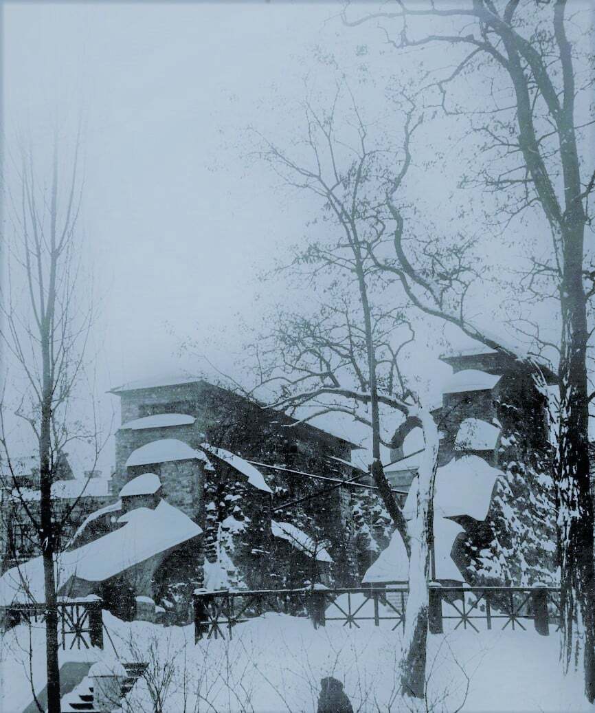 Золотые ворота в 1950-х годах.