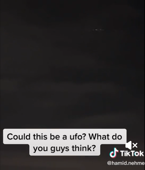 Спутники Илона Маска устроили переполох в Австралии: люди думали, что это НЛО. Фото