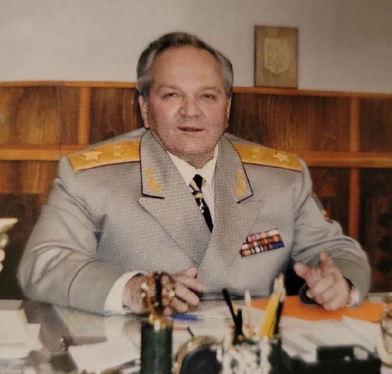 Леониду Деркачу было 82 года.