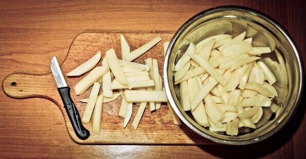 Подготовка картофеля к варке