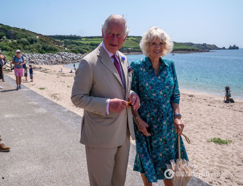 Принц Чарльз с Камиллой Паркер-Боулз на островах Силли.