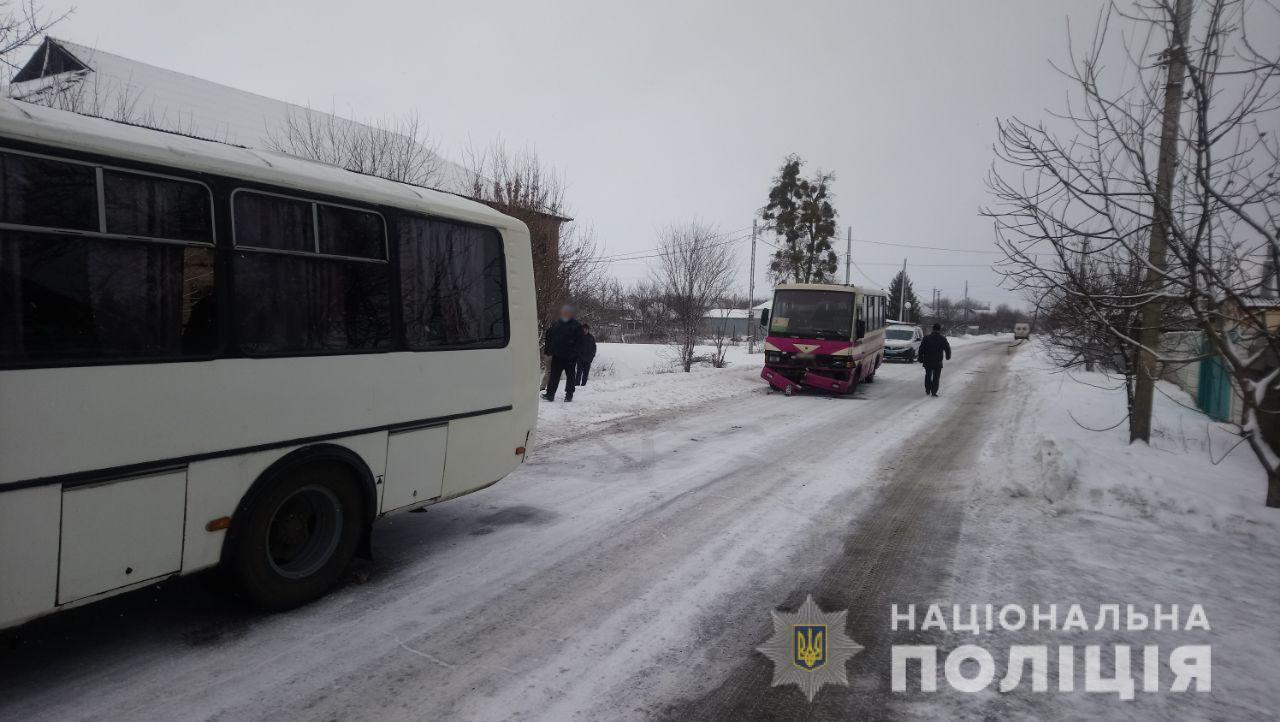 Усього в автобусі БАЗ перебував 31 пасажир