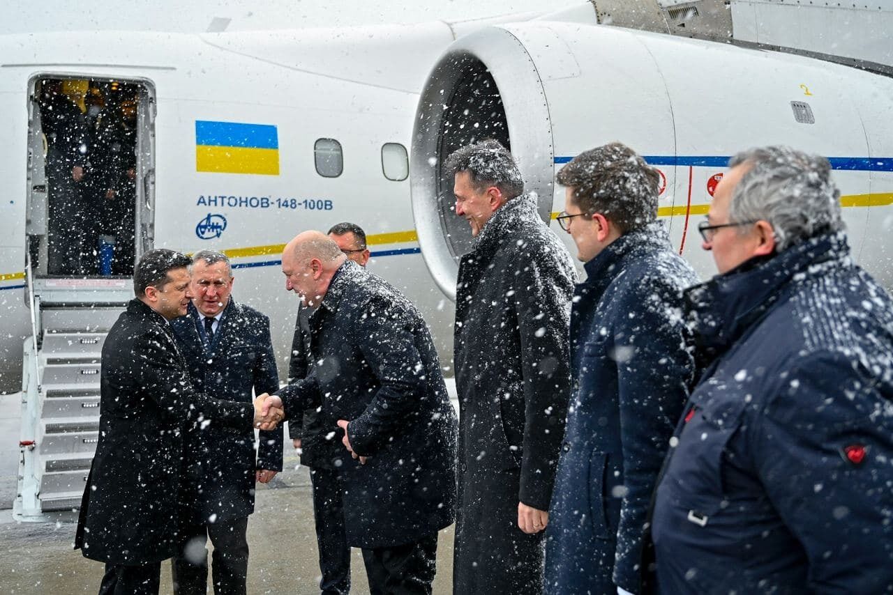 Зеленский прибыл в Польшу