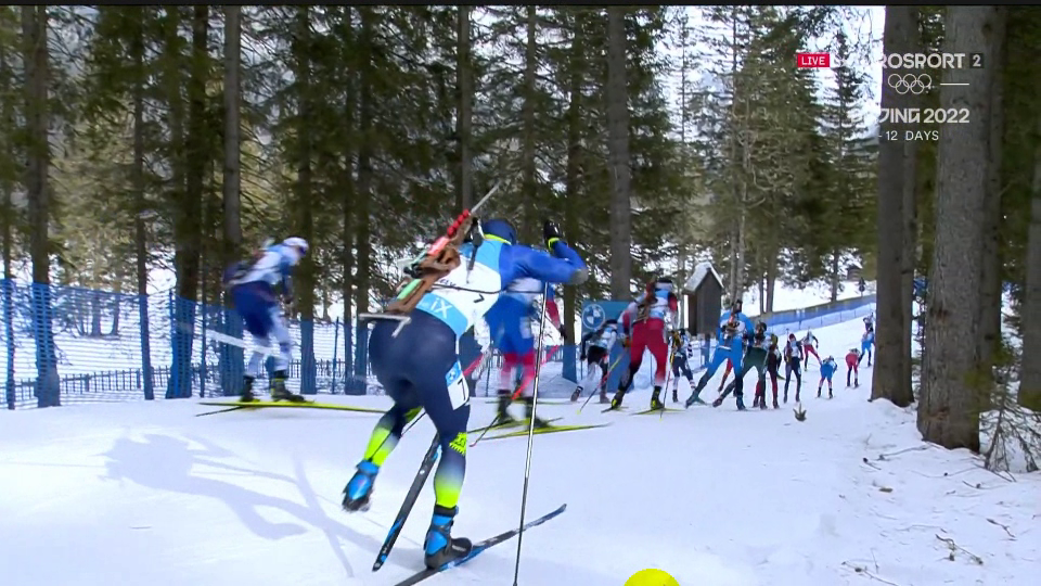 Антон Смольский потерял лыжу