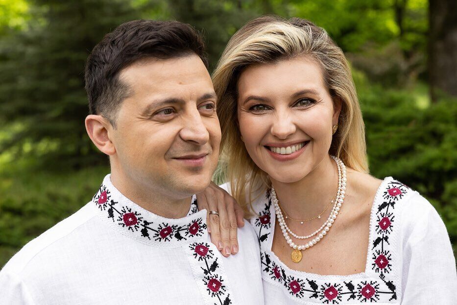 Елена Зеленская трогательно поздравила мужа с днем рождения: смотри на меня, я всегда чувствую твою любовь!