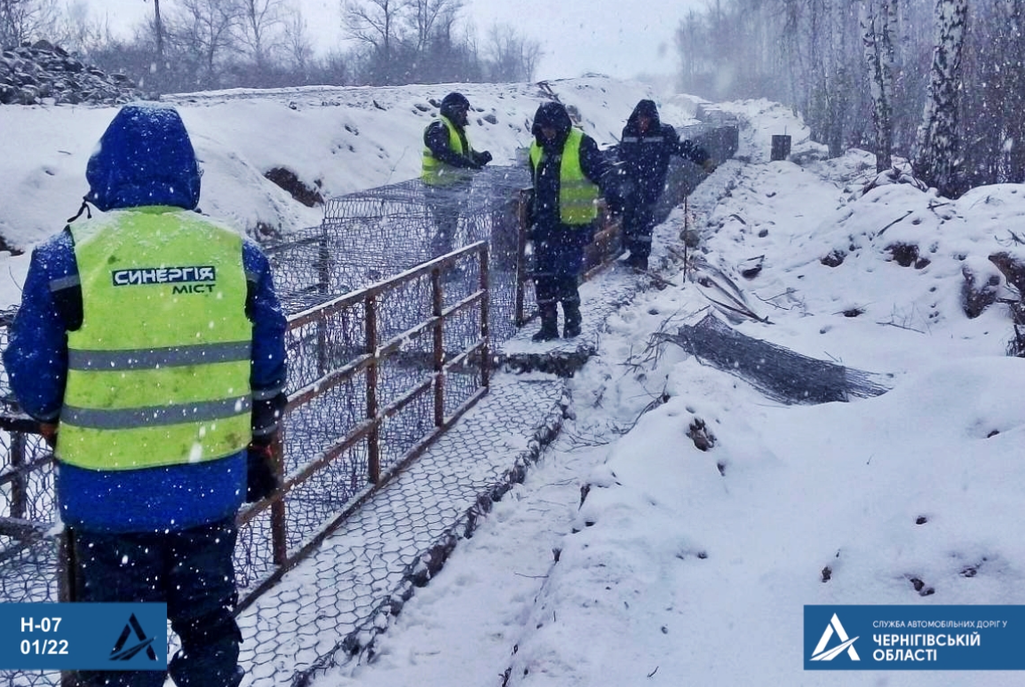 Поблизу міста Прилуки відновилися будівельні роботи на шляхопроводі