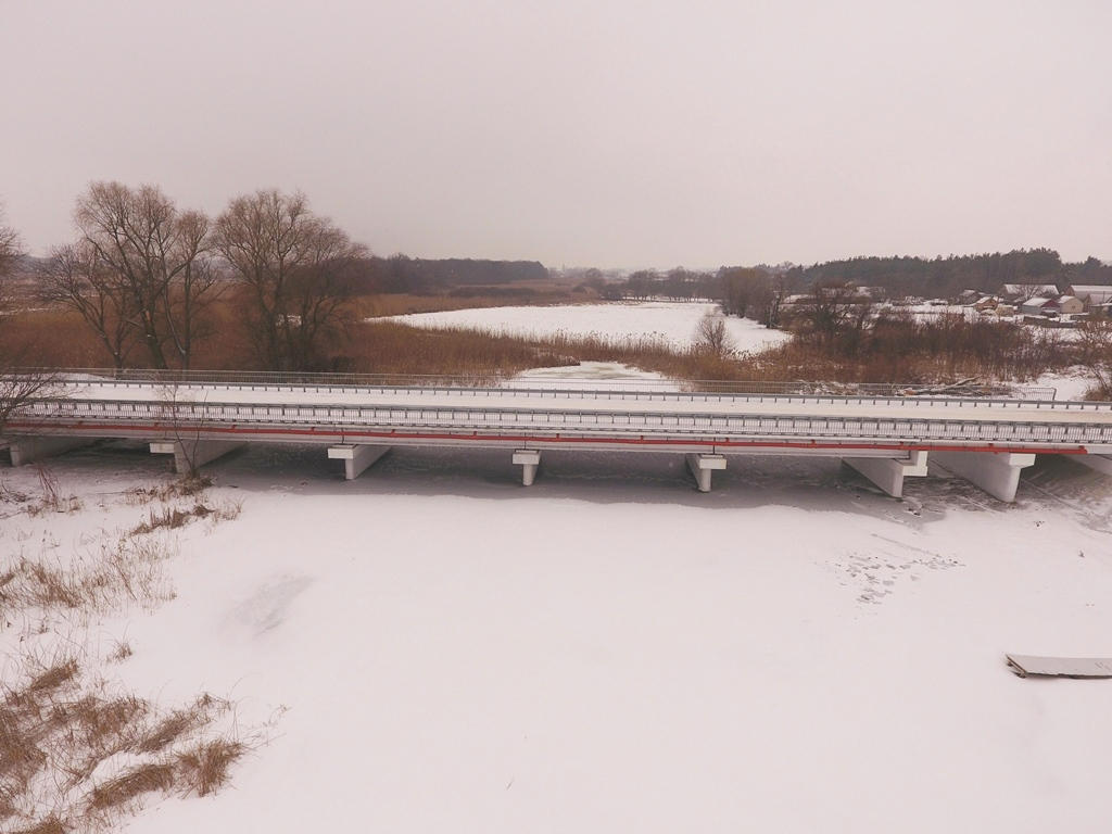 У Полтавській області завершився ремонт мосту через річку Коломак у селі Черкасівка