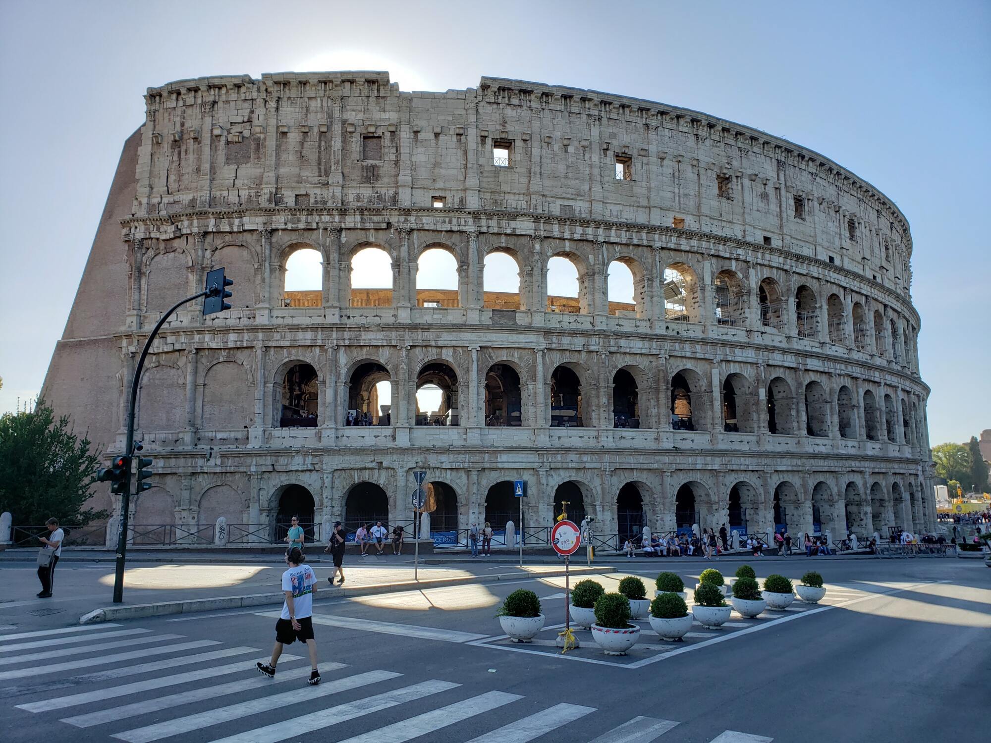 Уряд Італії продовжив заборону на туристичні подорожі українцям