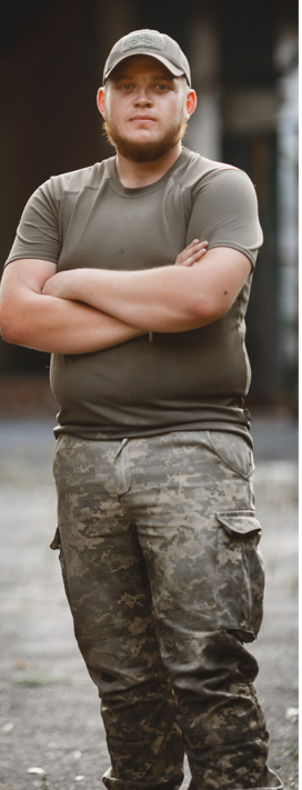 Станислав добровольно пошел в армию в 2017 году