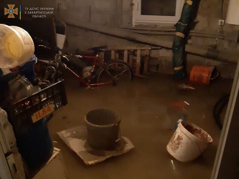 Затопленными оказались 6 жилых домов