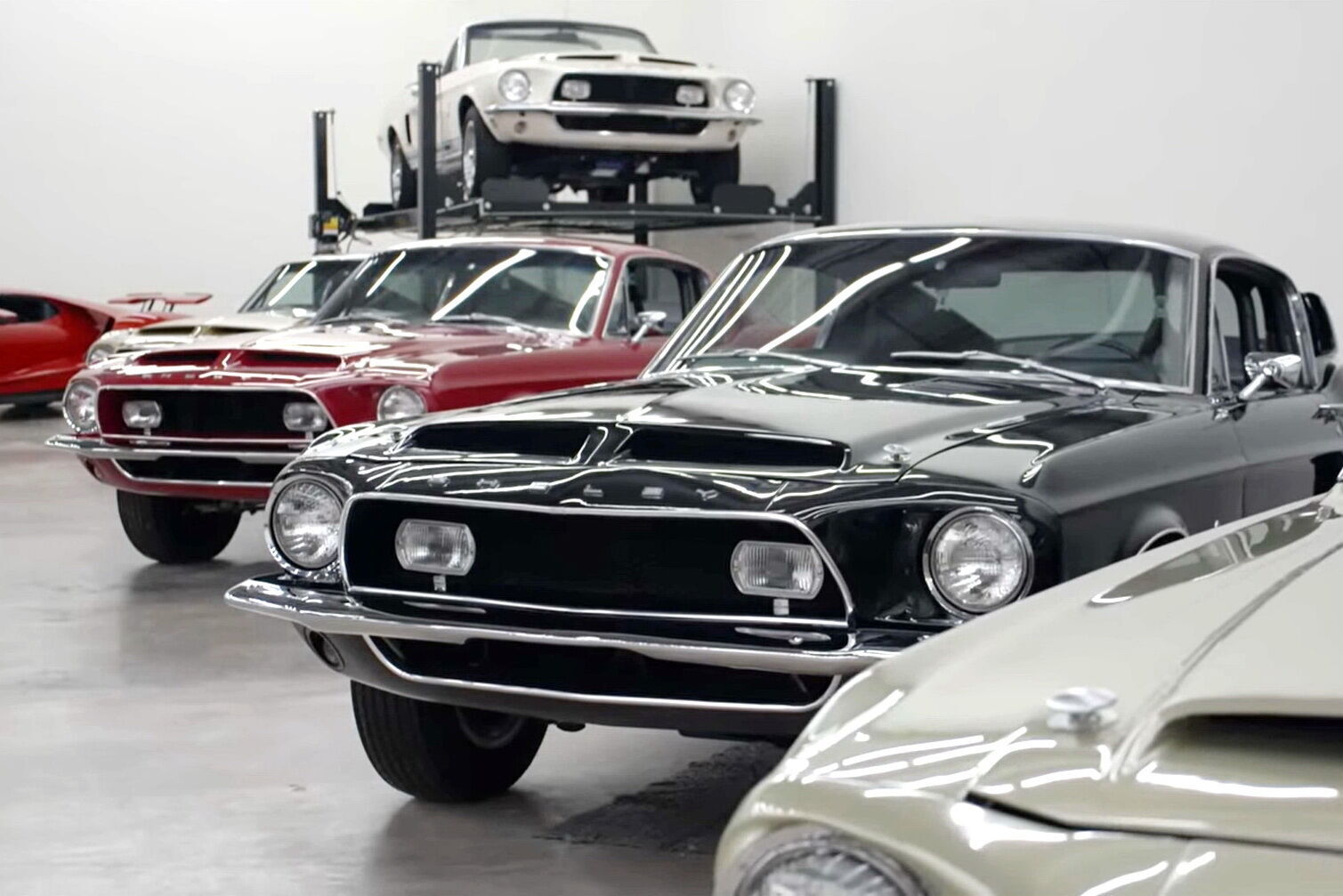 Более 40 лет Гэри Томас посвятил коллекционированию автомобилей Ford