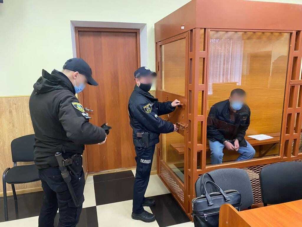 Порушника взято під варту