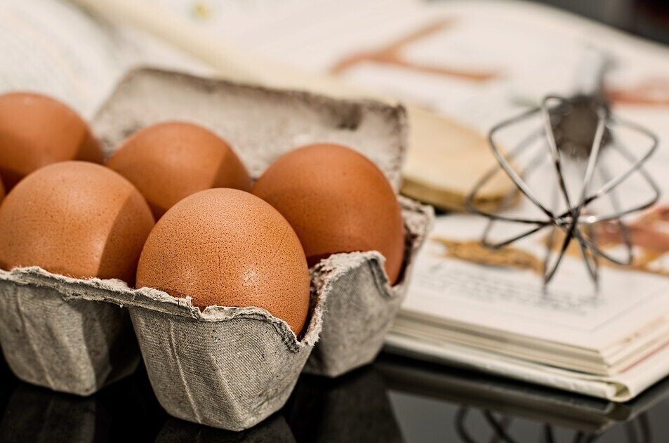 Курячі яйця для салату