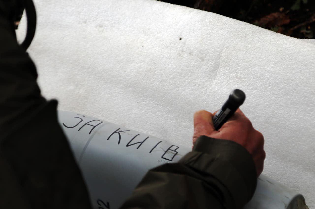 ''Навіть на ленд-ліз не годиться'': у  мережі показали, чим воює ''друга армія'' світу в Україні. Фото