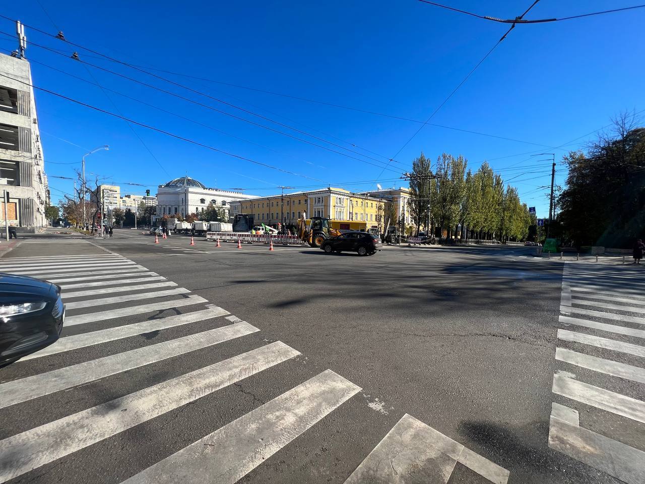 В МВС показали наслідки ракетного обстрілу по Києві з боку РФ. Фото
