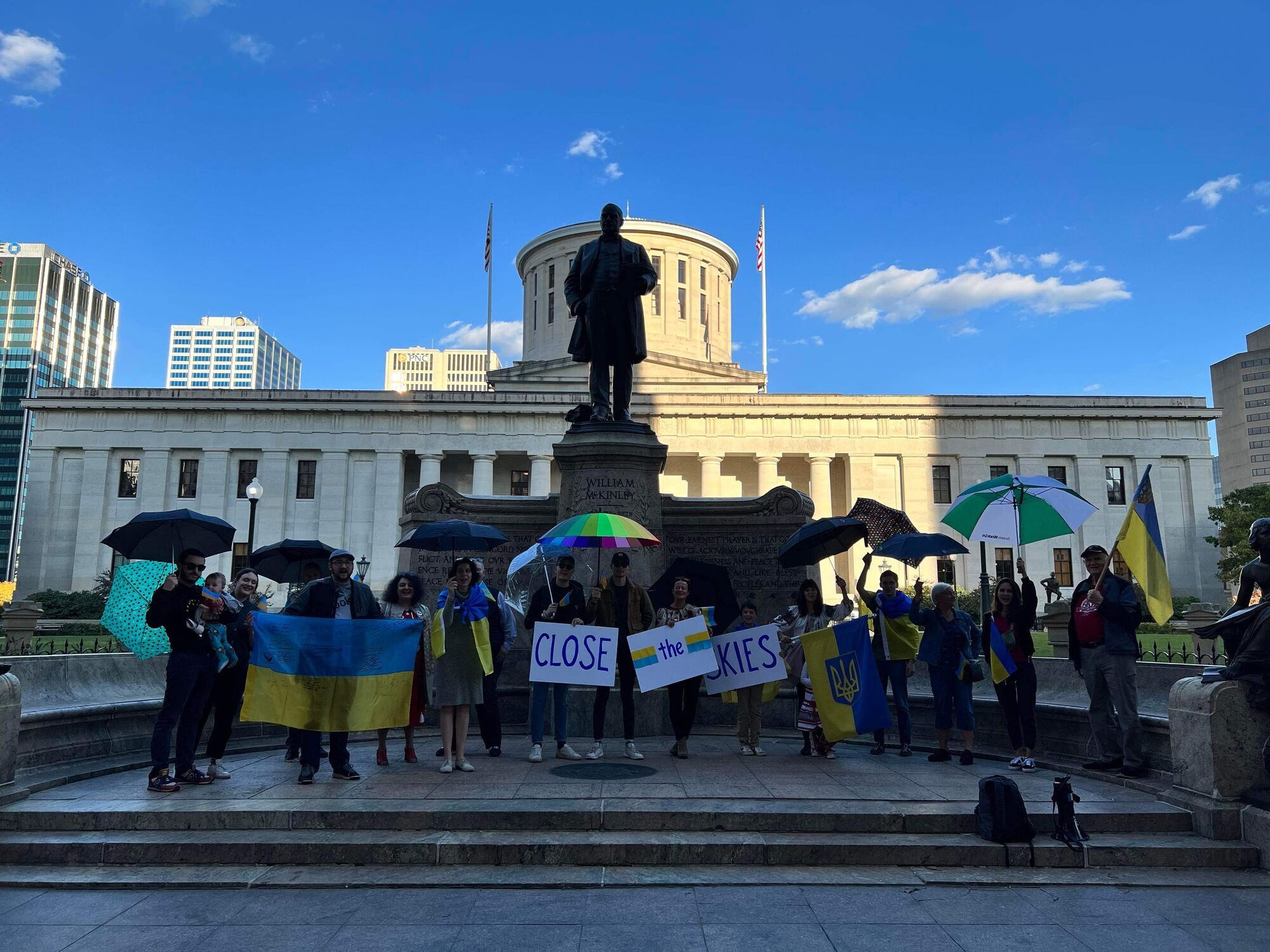 У 28 штатах США відбулися акції з вимогою надати Україні системи ППО