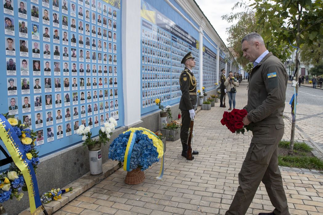 Кличко у Києві вшанував пам‘ять полеглих захисників України
