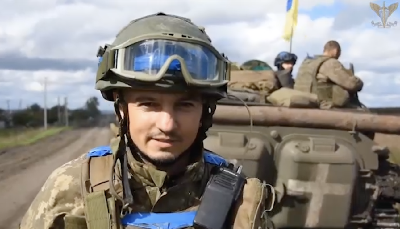 Зеленский поздравил защитников и защитниц Украины с праздником: вы сражаетесь за независимость, абсолютные герои. Видео