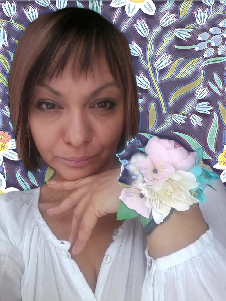 ''Спалахнула ясним вогнем і лягла в землю попелом'': що відомо про загиблу в Ірпені військову Ірину Цвілу