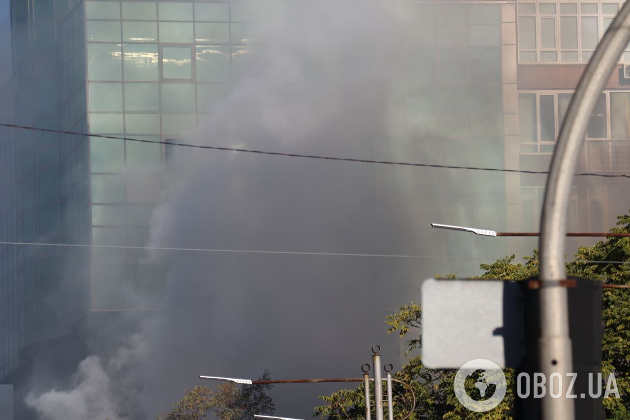 Под завалами многоэтажки нашли тела четырех погибших: все подробности атаки дронов-камикадзе на Киев. Фото и видео