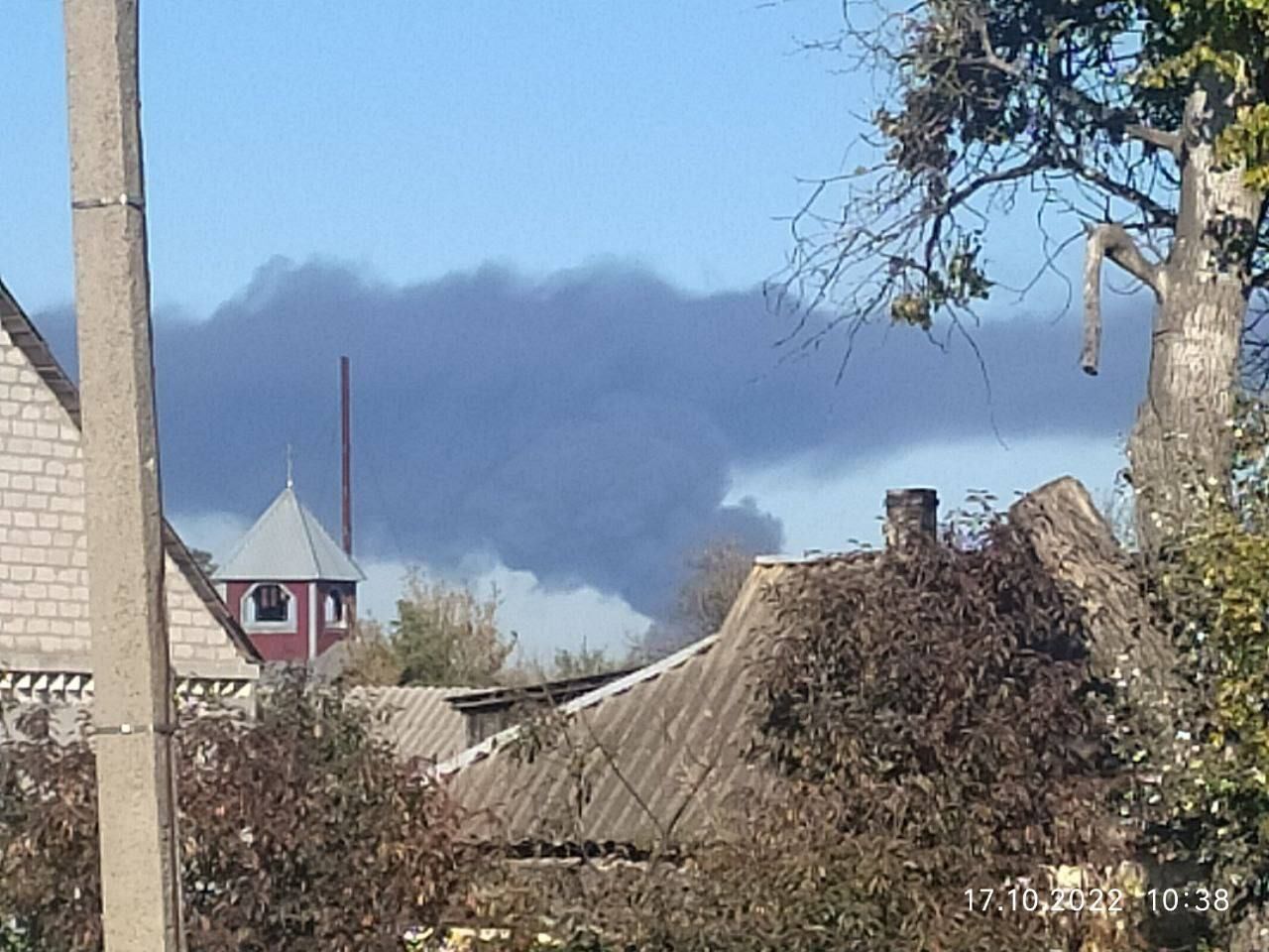 Дым в небе над Днепропетровщиной