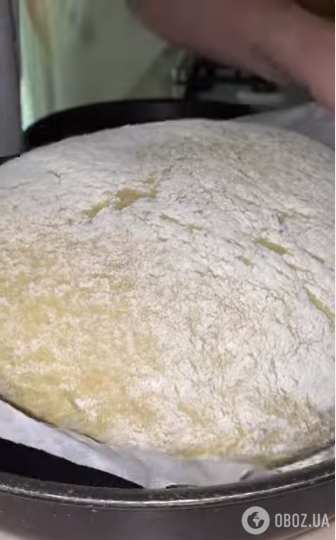 Як приготувати хліб на сковорідці: елементарна ідея 