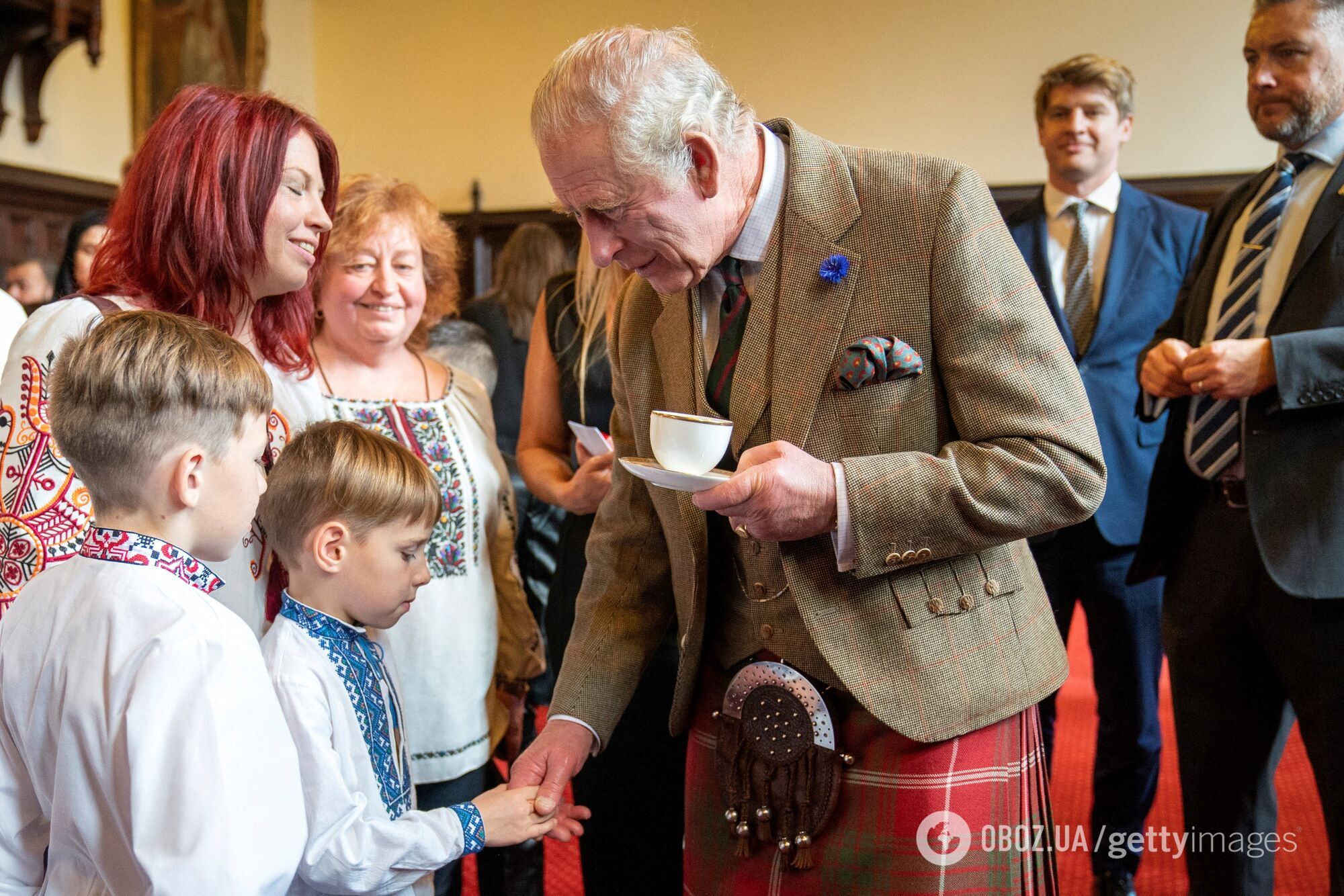 Король Чарльз III зустрівся з українськими біженцями у Шотландії. Фото