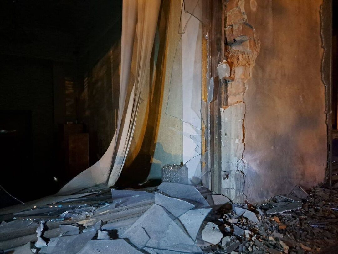 В оккупированном Донецке ночью произошла ''бавовна'': оккупанты заявили о прямом попадании в ''администрацию''. Фото и видео