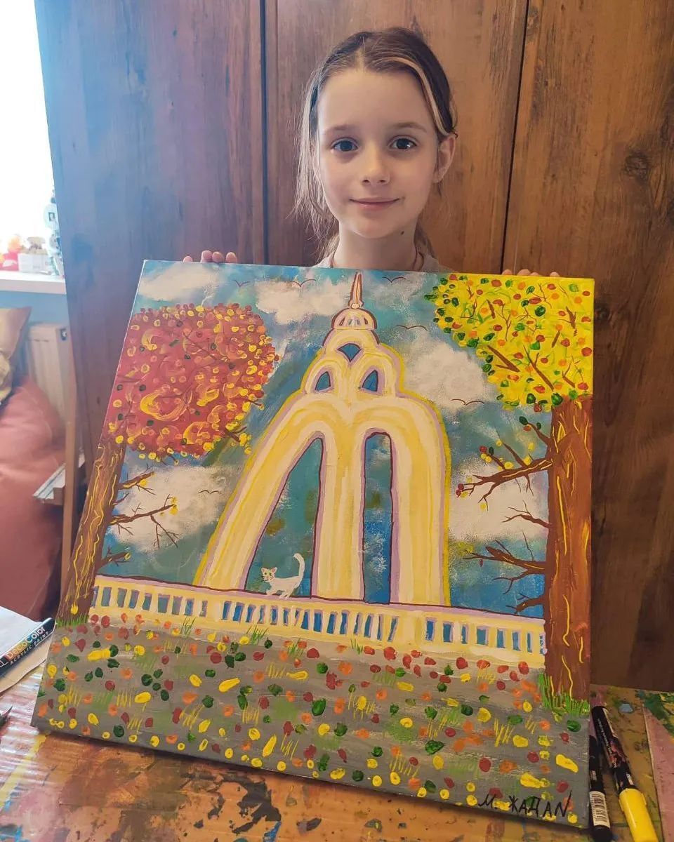 Донька Сергія Жадана замилувала картиною рідного Харкова та кішки, за якою сумує 