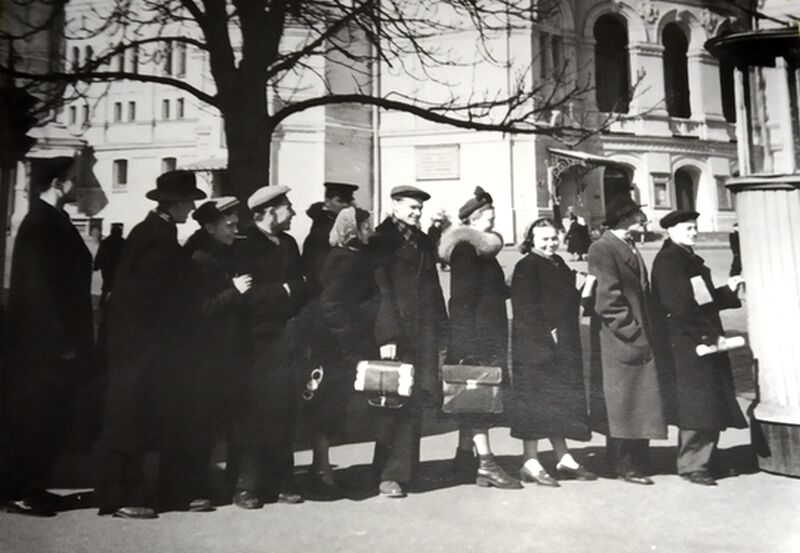 У мережі показали, як жив Київ у 1950-х роках. Унікальні фото