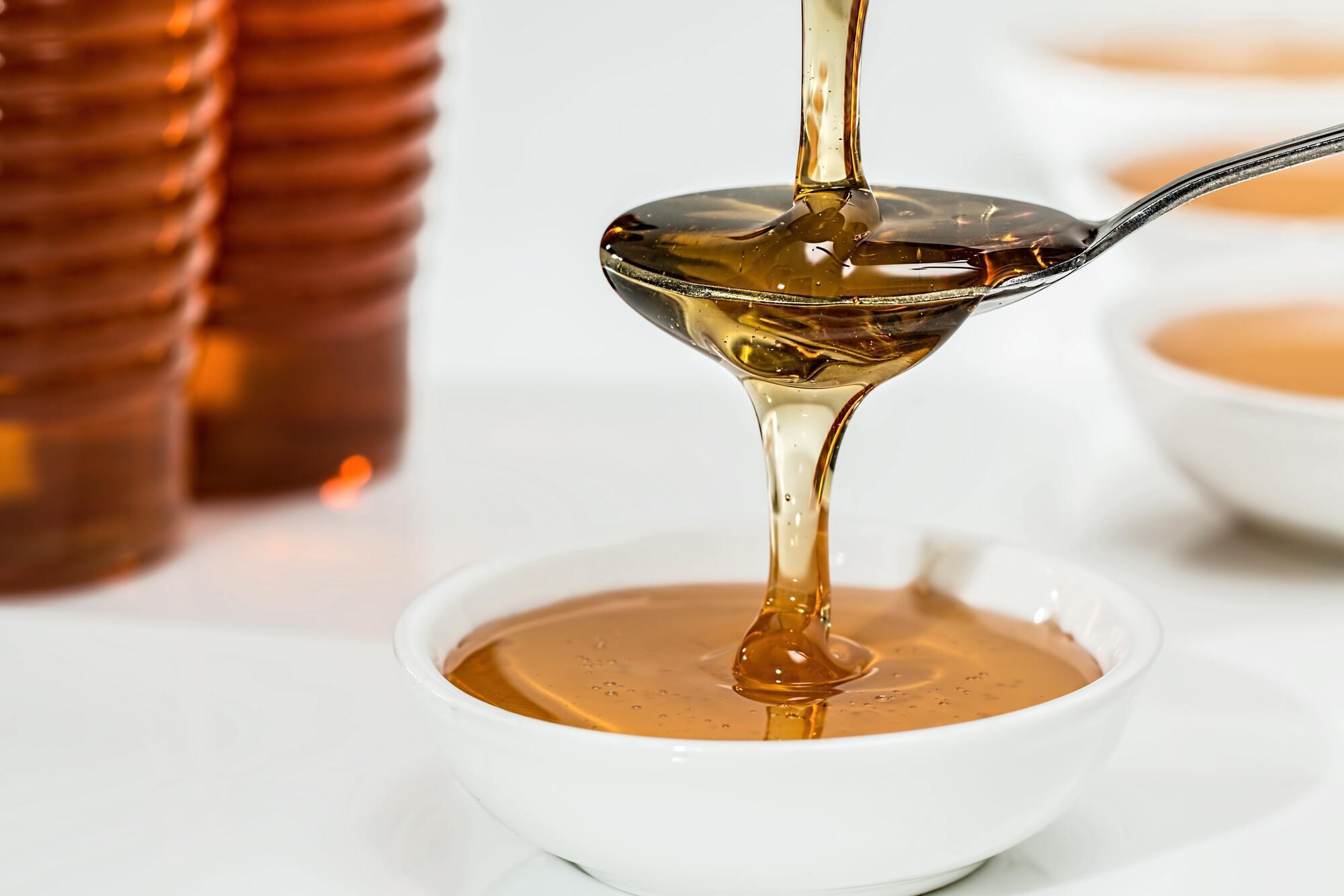 Навіщо використовувати мед під час приготування каліти