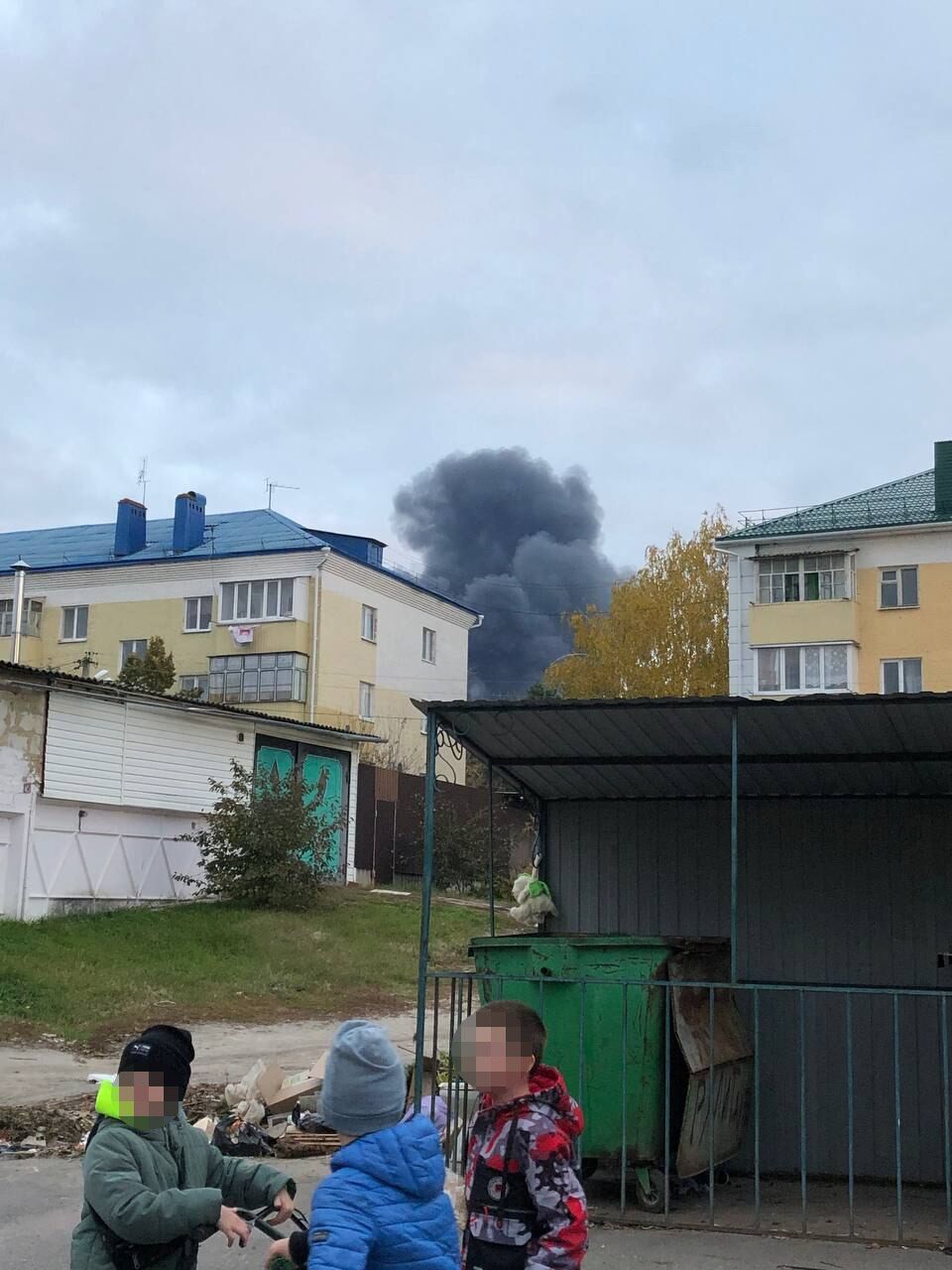 В Белгородской области "бавовна" на лакокрасочном заводе: взрыв прогремел, когда в Украине была воздушная тревога. Видео