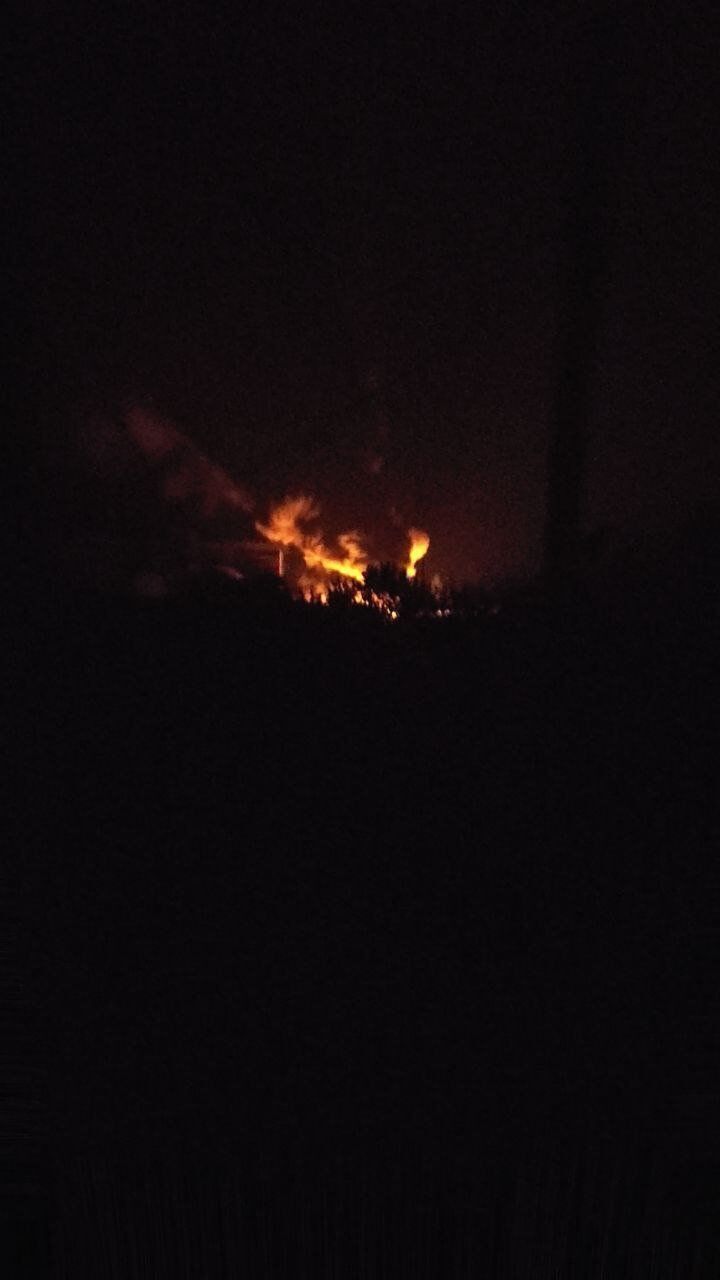 Возле оккупированного Луганска прогремел взрыв и вспыхнул сильный пожар на шахте. Фото