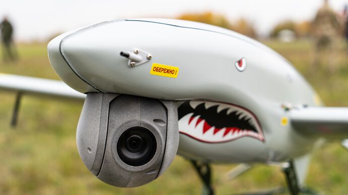 В Україні створили безпілотник "ШАРК", який може вести розвідку й коригувати HIMARS. Фото і відео  