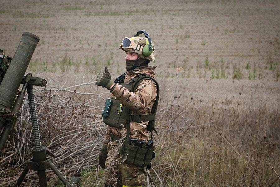 Працюють і вдень, і вночі: харківські мінометники розповіли, як нищать окупантів. Фото 