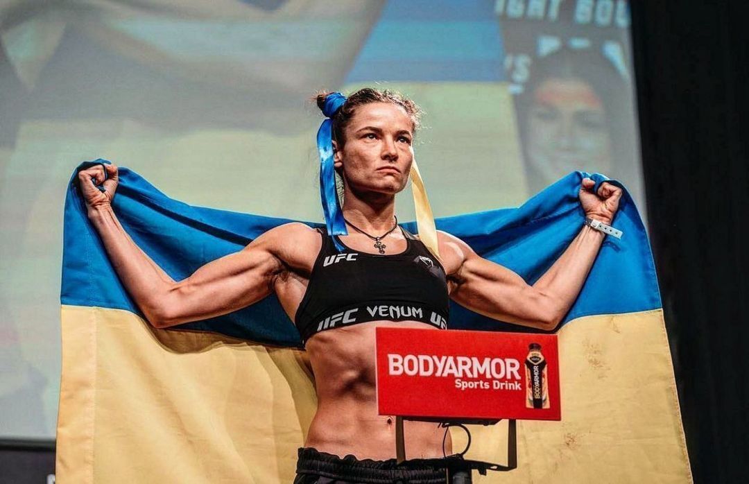 Українська дівчина-боєць уперше в історії UFC знялася для Playboy. Фото
