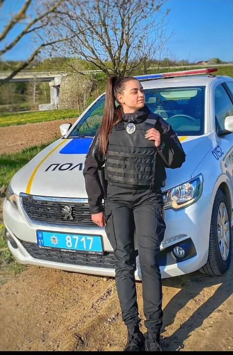 С детства была справедливой: что известно о погибшей полицейской из Черновцов
