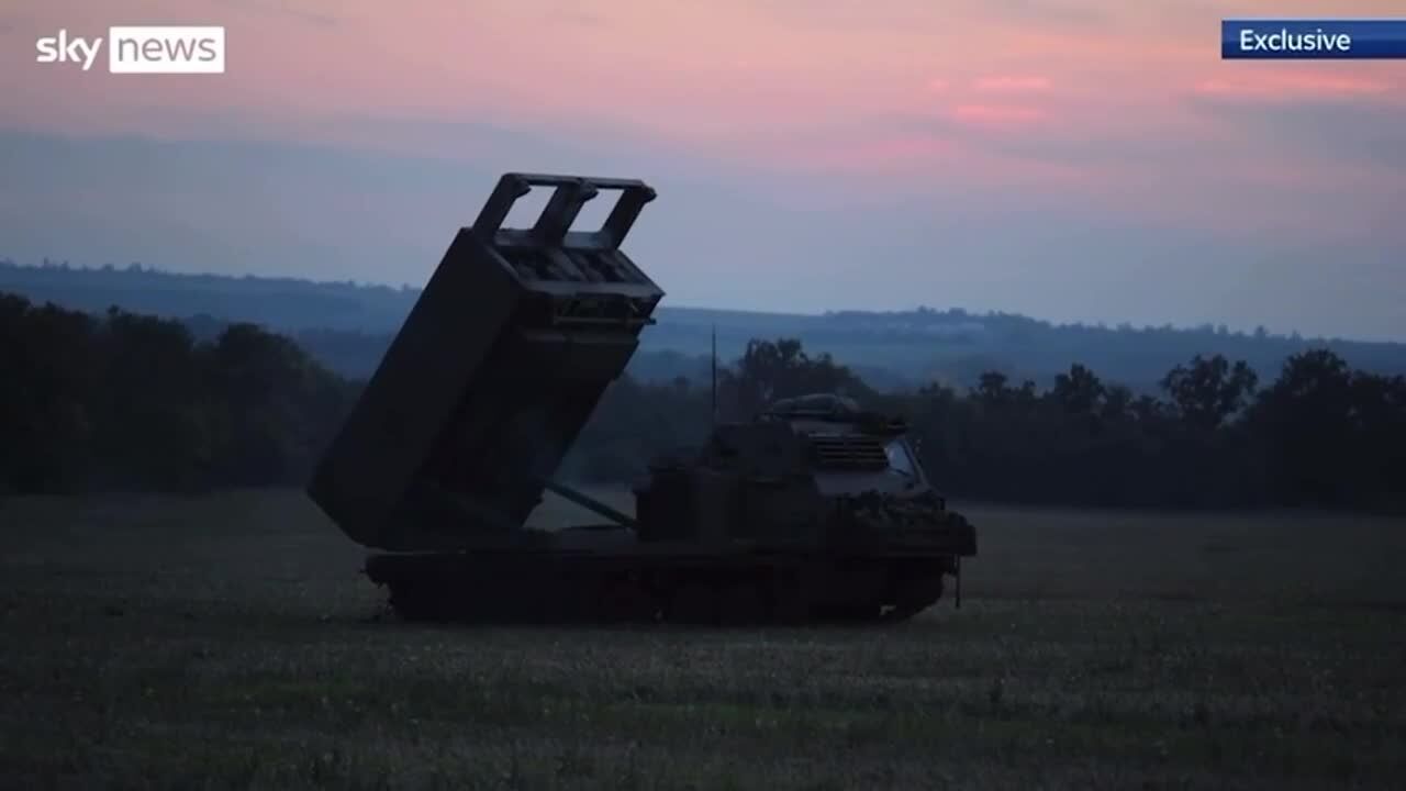 Как ВСУ с помощью британских MLRS бьют по командным пунктам оккупантов: SkyNews показал уникальное видео