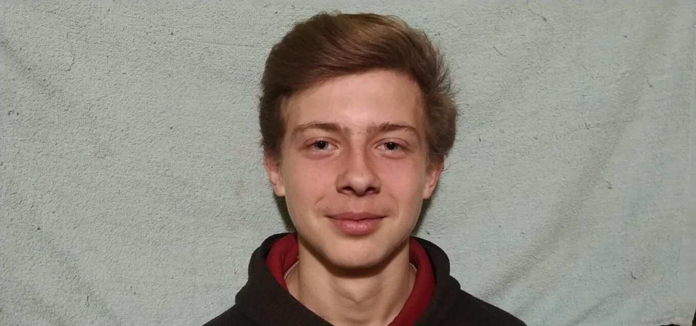 На Харківщині авто із 18-річним хлопцем потрапило під обстріл: подробиці трагедії