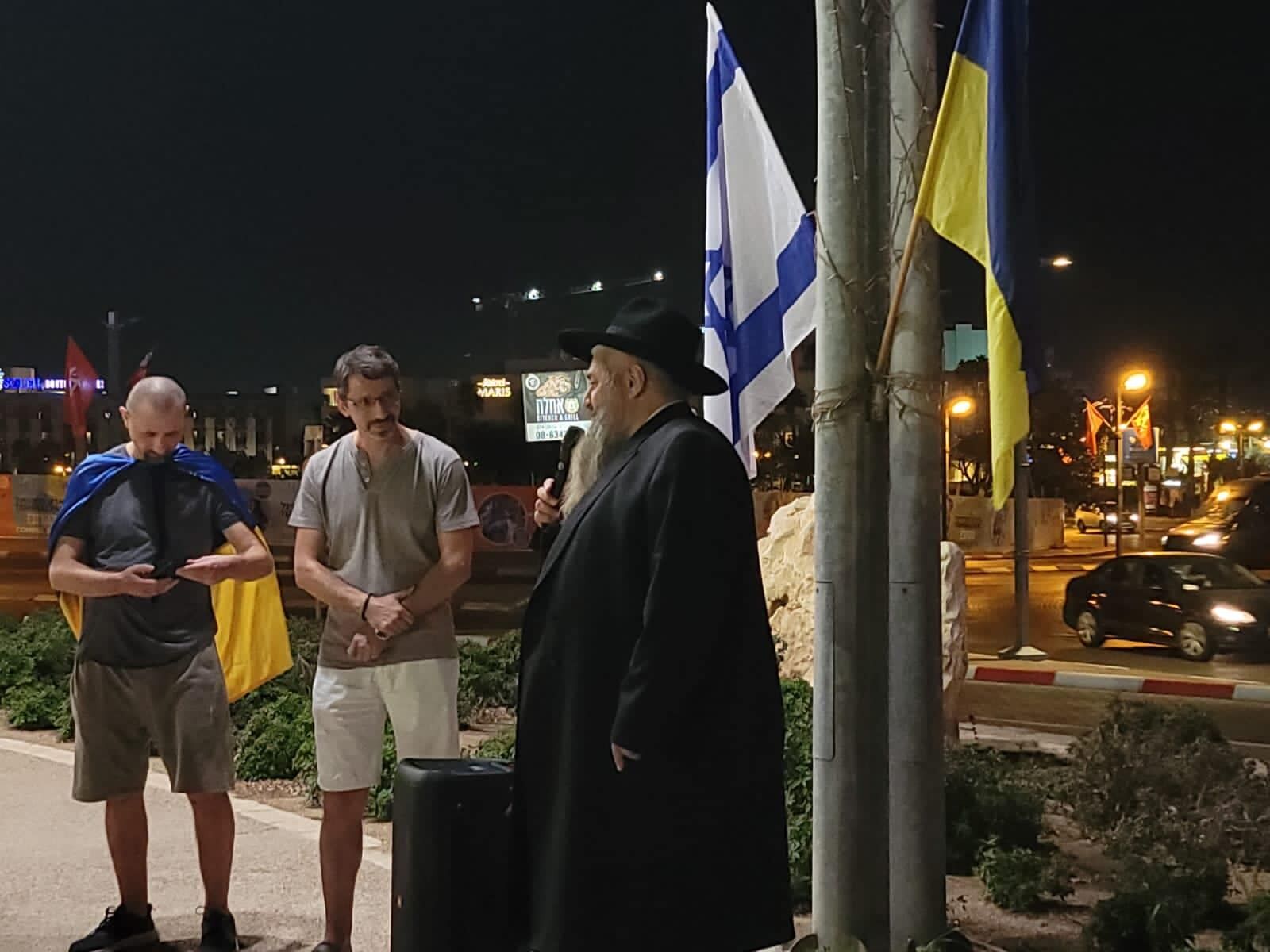 Потрібно більше допомоги українцям: головний рабин України провів черговий захід у Тель-Авіві. Фото