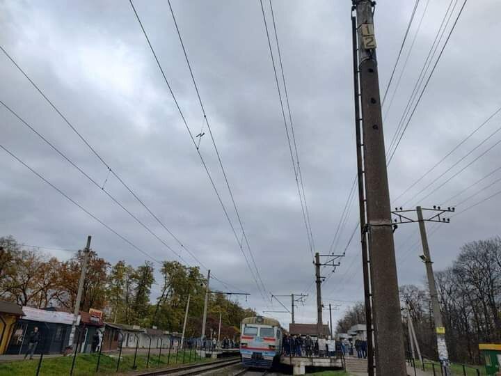 На Київщині протягом доби на залізниці загинуло двоє чоловіків