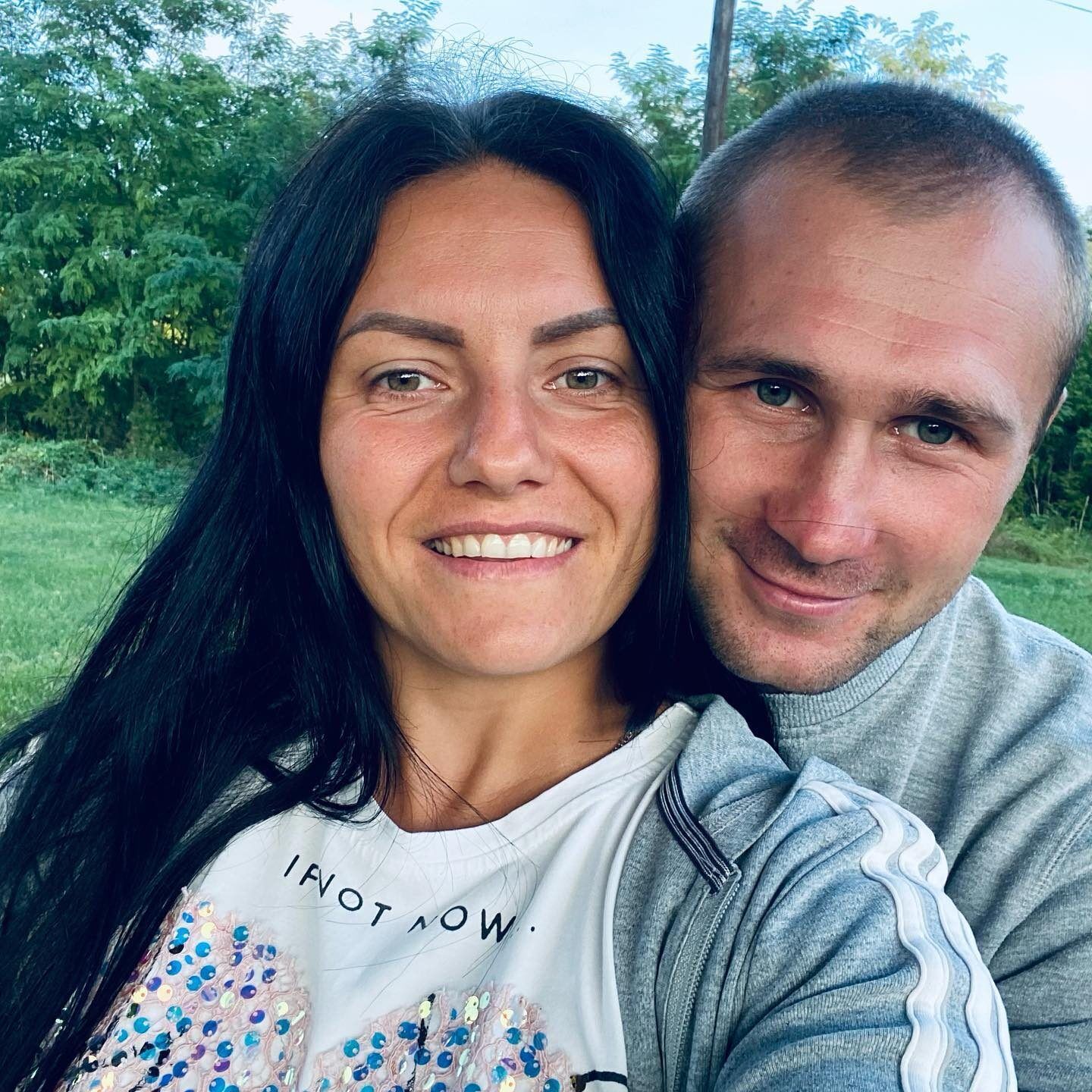 "Нашего папы больше нет в живых": жена боксера "Украинских атаманов" рассказала, как семья переживает его гибель на фронте