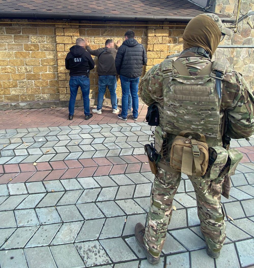 Полицейские Киева разоблачили очередную схему переправки призывников через границу. Фото