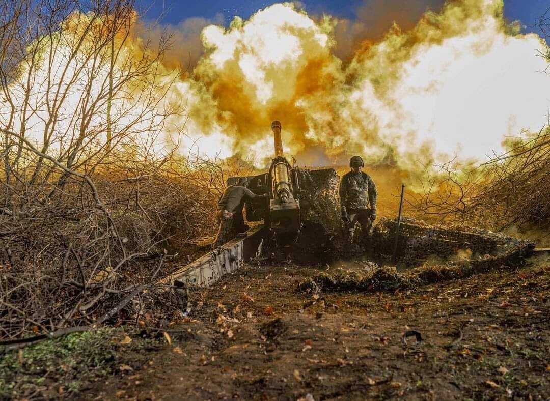 ВСУ продолжают наступление на Херсонщине, за сутки уничтожен вертолет и три склада боеприпасов врага – Генштаб